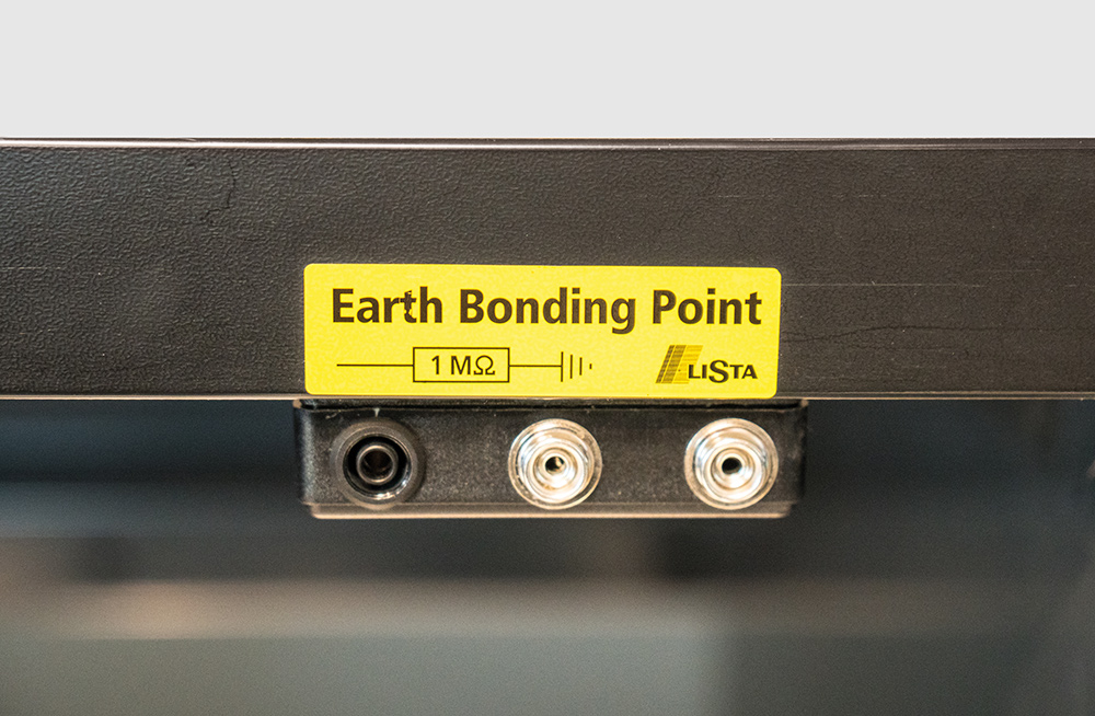 Earth bonding point