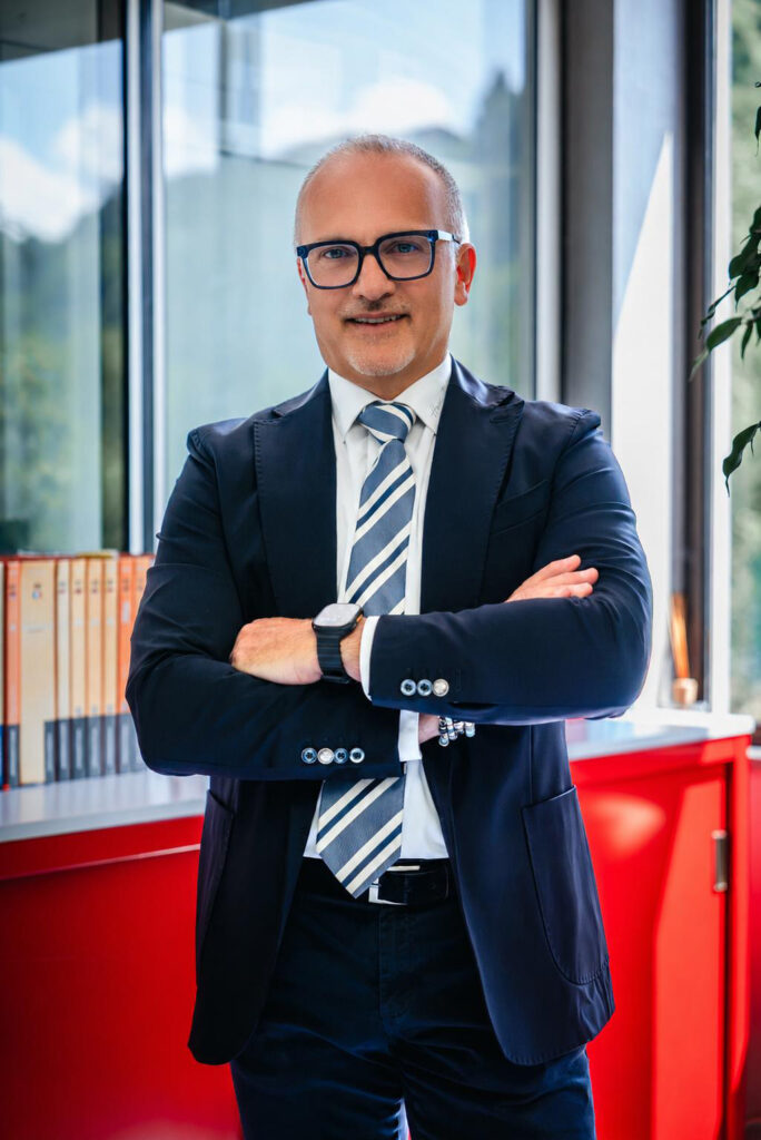 M Nembrini Huni Italiana SPA